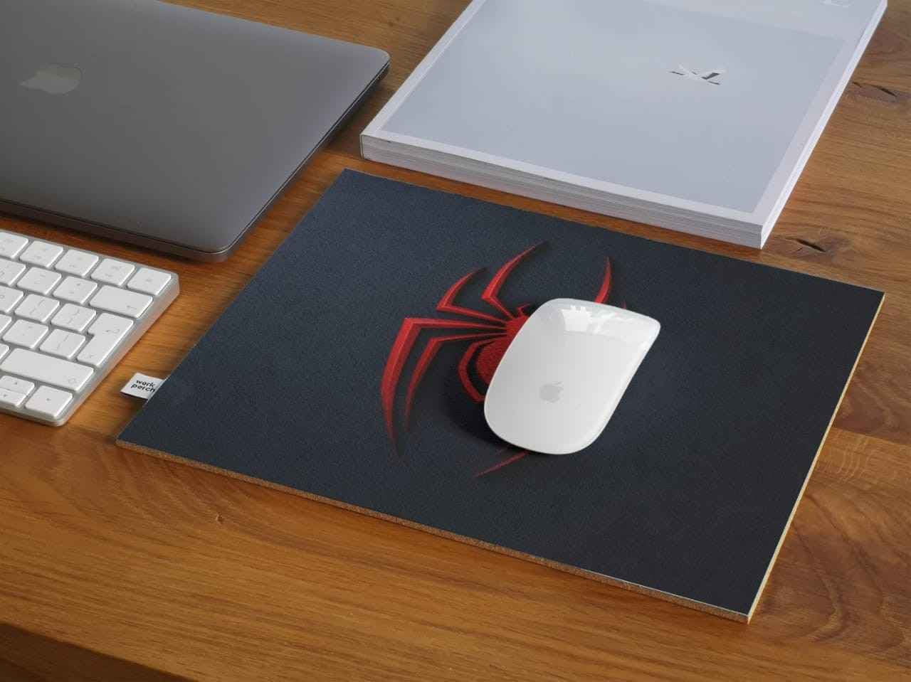 Spider Printed Mouse Pad — Unisex