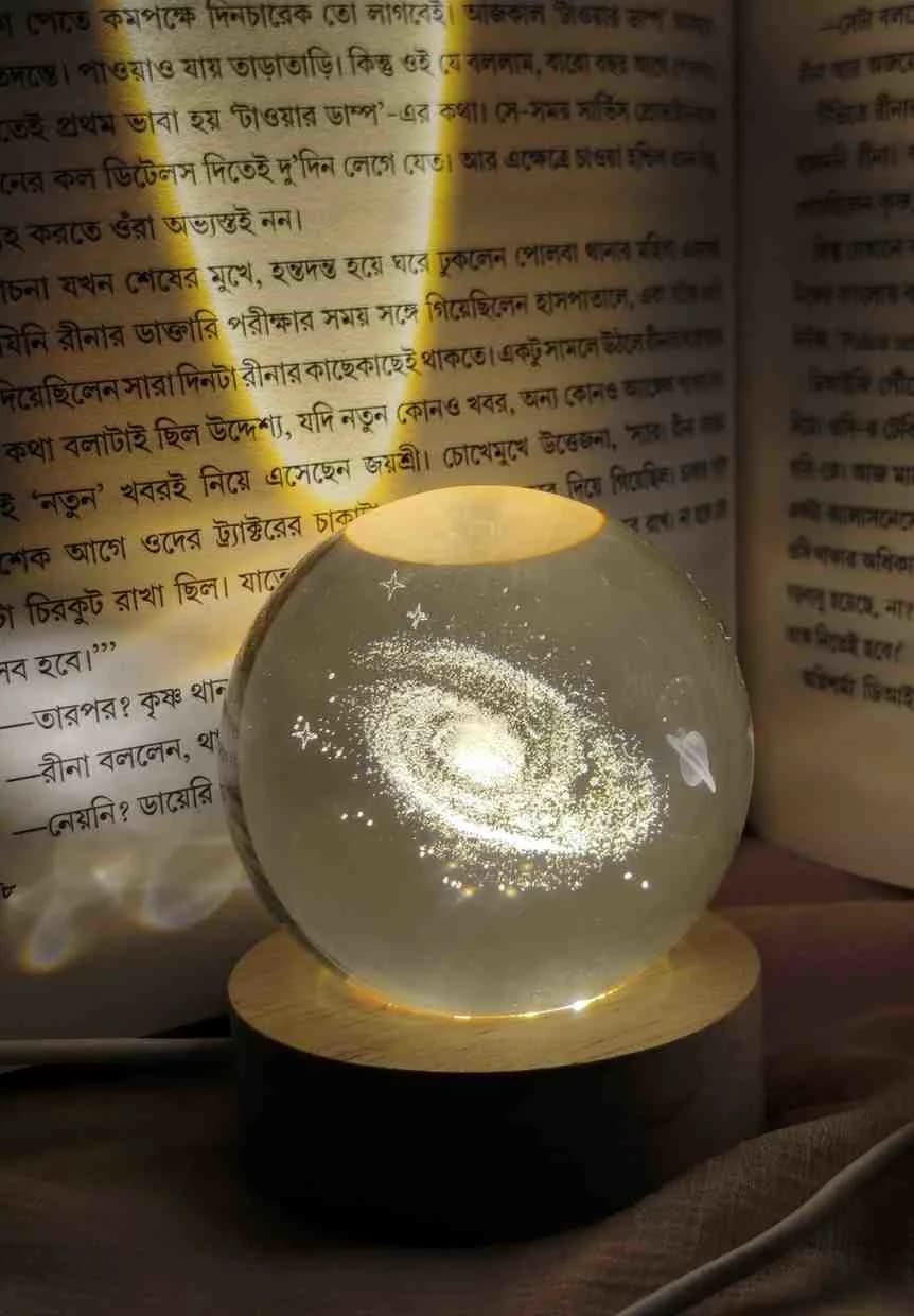 3D Galaxy Crystal Ball Night Light — Unisex